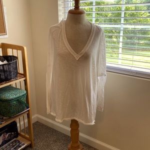 Free People long sleeve Tshirt
